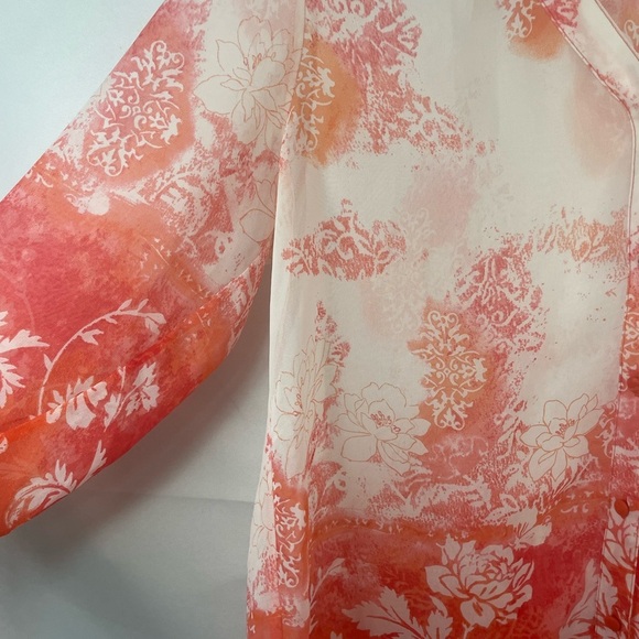 Chicos red and white sheer blouse, so genuine and lovely! - Picture 4 of 4